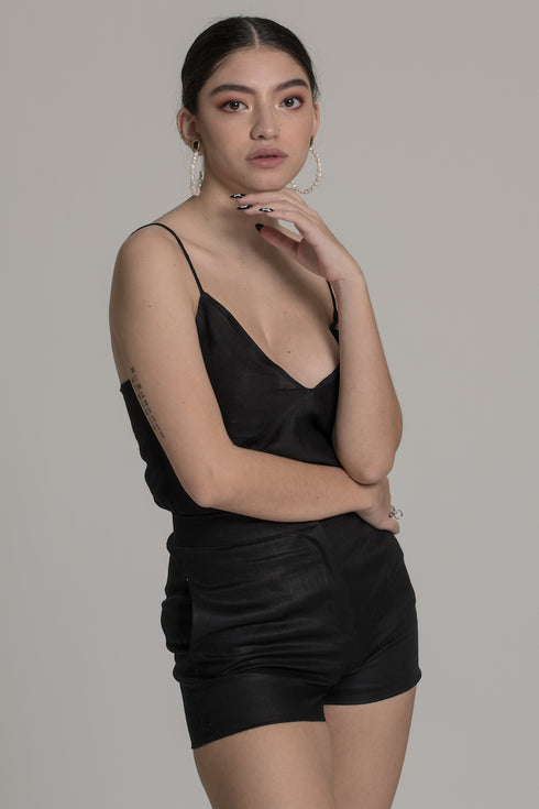 DANIELS Deep-V Linen Cami